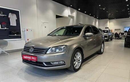 Volkswagen Passat B7, 2012 год, 990 000 рублей, 1 фотография