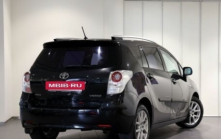 Toyota Verso I, 2011 год, 925 000 рублей, 3 фотография