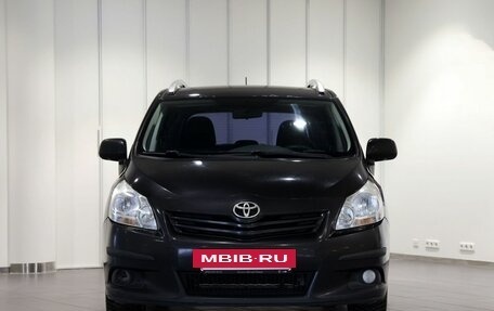 Toyota Verso I, 2011 год, 925 000 рублей, 2 фотография