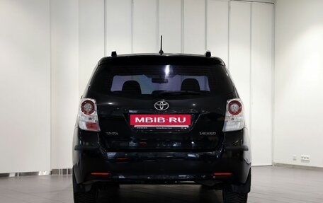 Toyota Verso I, 2011 год, 925 000 рублей, 4 фотография