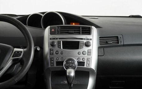 Toyota Verso I, 2011 год, 925 000 рублей, 13 фотография