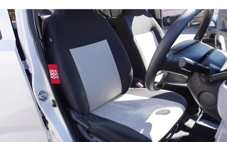 Toyota Pixis Epoch, 2018 год, 550 000 рублей, 12 фотография