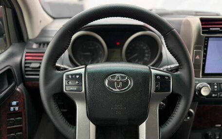 Toyota Land Cruiser Prado 150 рестайлинг 2, 2010 год, 2 900 000 рублей, 8 фотография