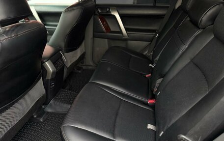 Toyota Land Cruiser Prado 150 рестайлинг 2, 2010 год, 2 900 000 рублей, 14 фотография