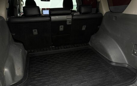 Toyota Land Cruiser Prado 150 рестайлинг 2, 2010 год, 2 900 000 рублей, 17 фотография