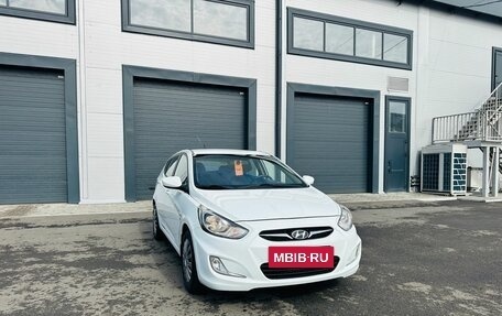 Hyundai Solaris II рестайлинг, 2013 год, 799 999 рублей, 8 фотография