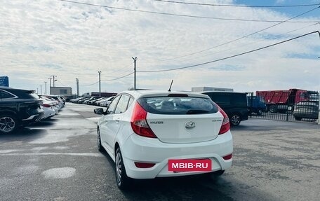 Hyundai Solaris II рестайлинг, 2013 год, 799 999 рублей, 4 фотография