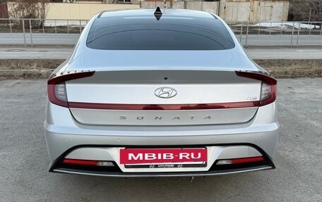 Hyundai Sonata VIII, 2021 год, 2 700 000 рублей, 3 фотография