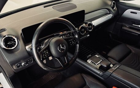 Mercedes-Benz GLB, 2019 год, 3 200 000 рублей, 13 фотография