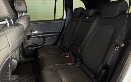 Mercedes-Benz GLB, 2019 год, 3 200 000 рублей, 19 фотография