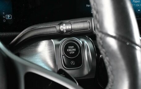 Mercedes-Benz GLB, 2019 год, 3 200 000 рублей, 16 фотография