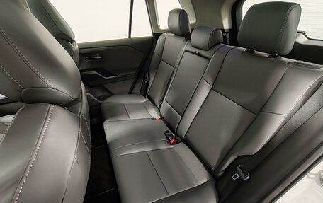 Toyota RAV4, 2025 год, 5 290 000 рублей, 24 фотография