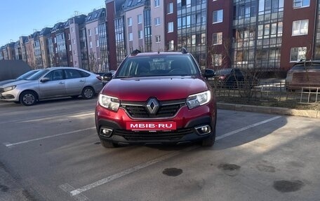 Renault Sandero II рестайлинг, 2019 год, 1 319 000 рублей, 2 фотография