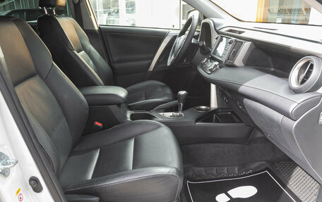 Toyota RAV4, 2014 год, 2 598 000 рублей, 11 фотография