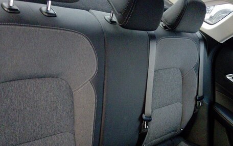 Geely Emgrand, 2023 год, 1 260 000 рублей, 10 фотография