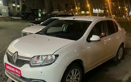 Renault Logan II, 2016 год, 730 000 рублей, 1 фотография