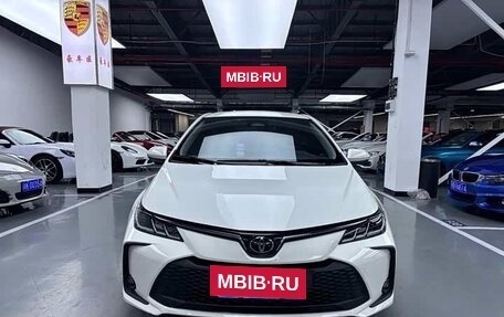 Toyota Corolla, 2022 год, 1 367 629 рублей, 2 фотография
