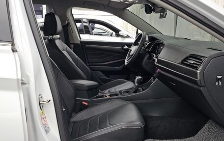 Volkswagen Jetta VII, 2023 год, 2 120 000 рублей, 10 фотография