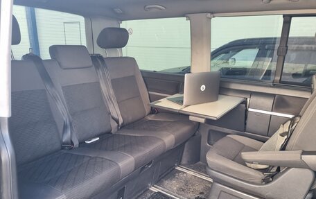 Volkswagen Multivan T5, 2011 год, 2 400 000 рублей, 8 фотография