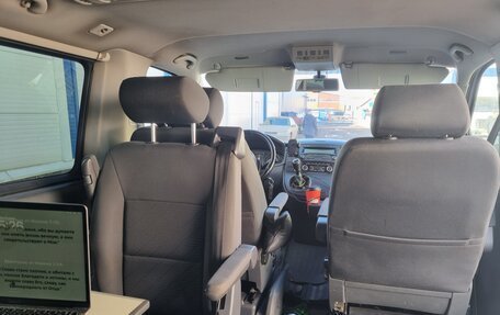 Volkswagen Multivan T5, 2011 год, 2 400 000 рублей, 9 фотография