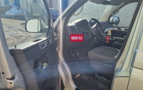 Volkswagen Multivan T5, 2011 год, 2 400 000 рублей, 7 фотография