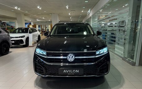 Volkswagen Touareg III, 2025 год, 8 900 000 рублей, 3 фотография