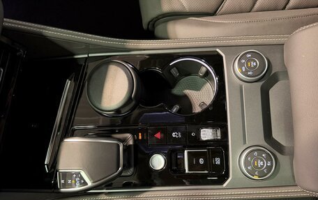 Volkswagen Touareg III, 2025 год, 8 900 000 рублей, 15 фотография