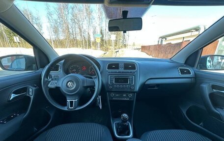 Volkswagen Polo VI (EU Market), 2013 год, 770 000 рублей, 25 фотография