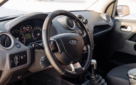 Ford Fiesta, 2008 год, 450 000 рублей, 4 фотография