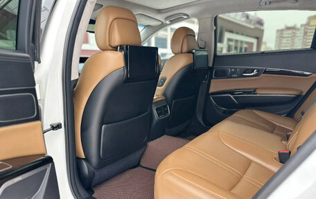 KIA Quoris I, 2017 год, 1 980 000 рублей, 13 фотография