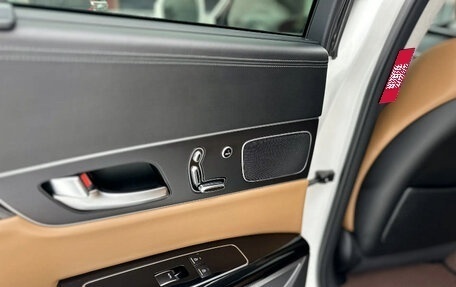 KIA Quoris I, 2017 год, 1 980 000 рублей, 14 фотография