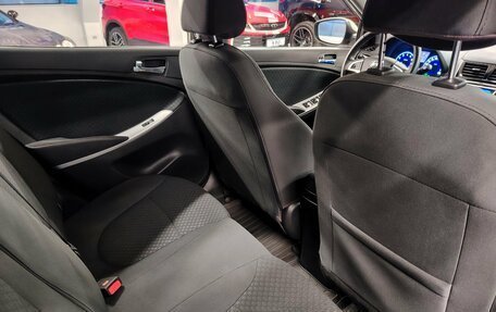 Hyundai Solaris II рестайлинг, 2012 год, 820 000 рублей, 7 фотография