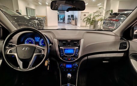 Hyundai Solaris II рестайлинг, 2012 год, 820 000 рублей, 8 фотография