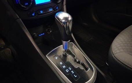 Hyundai Solaris II рестайлинг, 2012 год, 820 000 рублей, 11 фотография