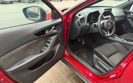 Mazda CX-4, 2023 год, 2 200 000 рублей, 7 фотография