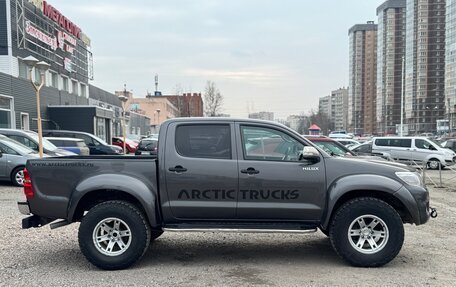 Toyota Hilux VII, 2015 год, 2 590 000 рублей, 5 фотография