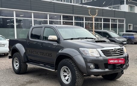Toyota Hilux VII, 2015 год, 2 590 000 рублей, 6 фотография