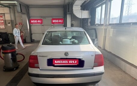 Volkswagen Passat B5+ рестайлинг, 1998 год, 205 000 рублей, 3 фотография