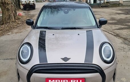 MINI Hatch, 2021 год, 3 500 000 рублей, 2 фотография