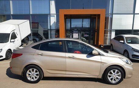 Hyundai Solaris II рестайлинг, 2011 год, 799 000 рублей, 4 фотография