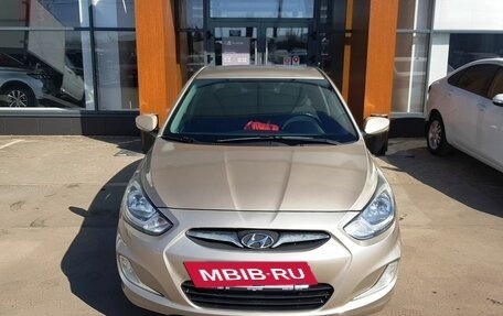Hyundai Solaris II рестайлинг, 2011 год, 799 000 рублей, 2 фотография