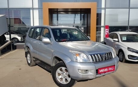 Toyota Land Cruiser Prado 120 рестайлинг, 2003 год, 1 750 000 рублей, 3 фотография