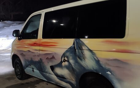 Volkswagen Transporter T5 рестайлинг, 2004 год, 730 000 рублей, 2 фотография