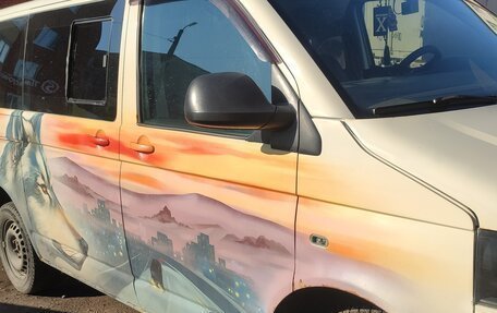 Volkswagen Transporter T5 рестайлинг, 2004 год, 730 000 рублей, 10 фотография