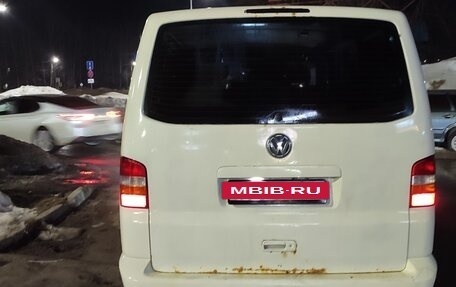Volkswagen Transporter T5 рестайлинг, 2004 год, 730 000 рублей, 5 фотография