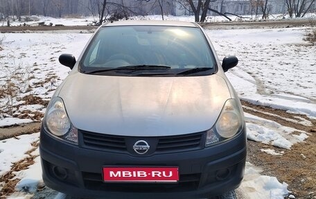 Nissan AD III, 2015 год, 750 000 рублей, 1 фотография