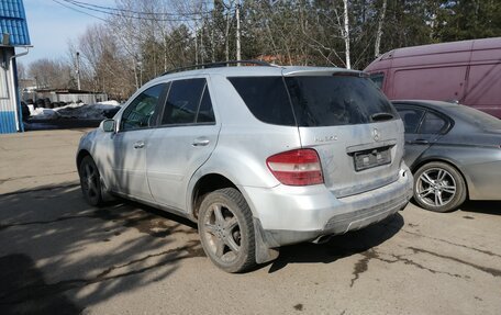 Mercedes-Benz M-Класс, 2005 год, 430 000 рублей, 3 фотография