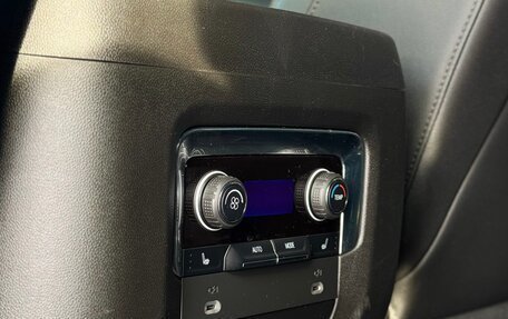 Chevrolet Suburban, 2022 год, 8 999 990 рублей, 32 фотография