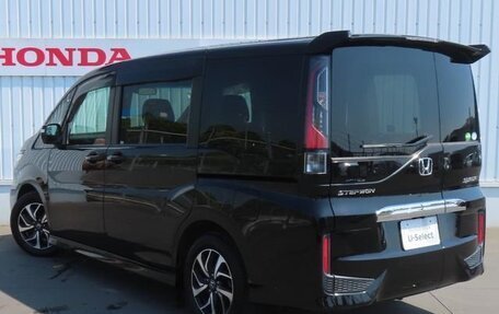 Honda Stepwgn IV, 2021 год, 2 550 000 рублей, 15 фотография