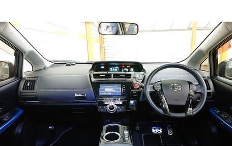 Toyota Prius Alpha I (ZVW40/41), 2020 год, 1 400 001 рублей, 10 фотография